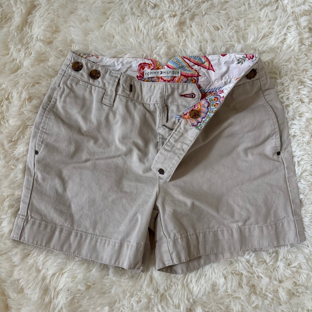 Tommy Hilfiger Khaki Chino Shorts Womens 4 Tan Paisley Cinch Back Cotton Twill